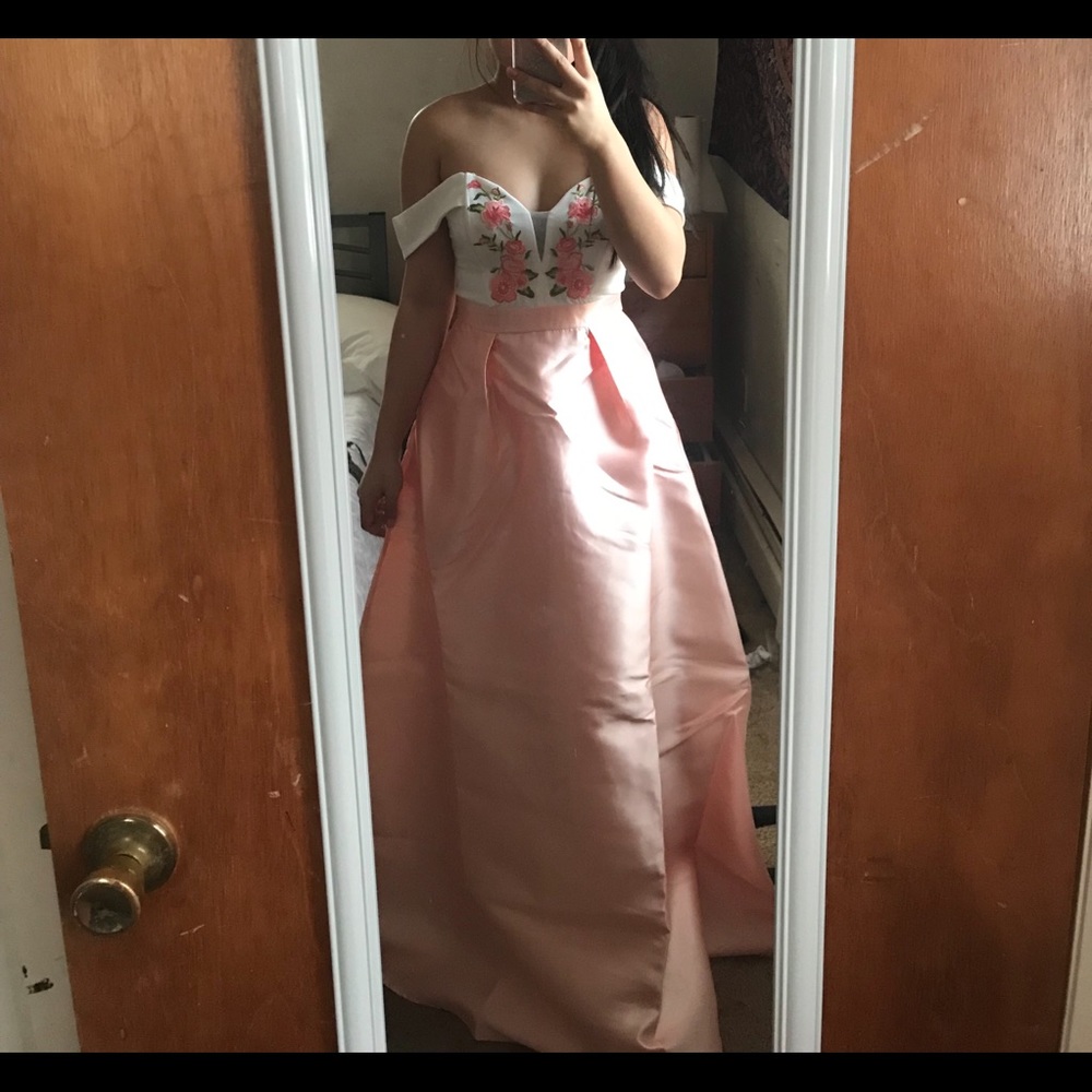 Prom dress